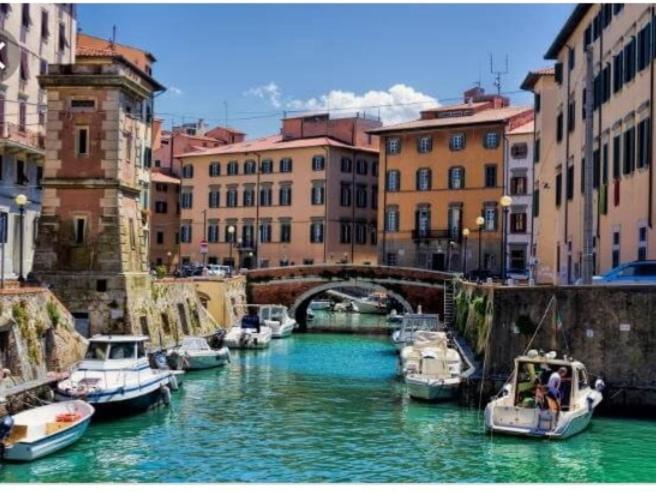 Mansarda Pieno Centro Apartman Livorno Kültér fotó